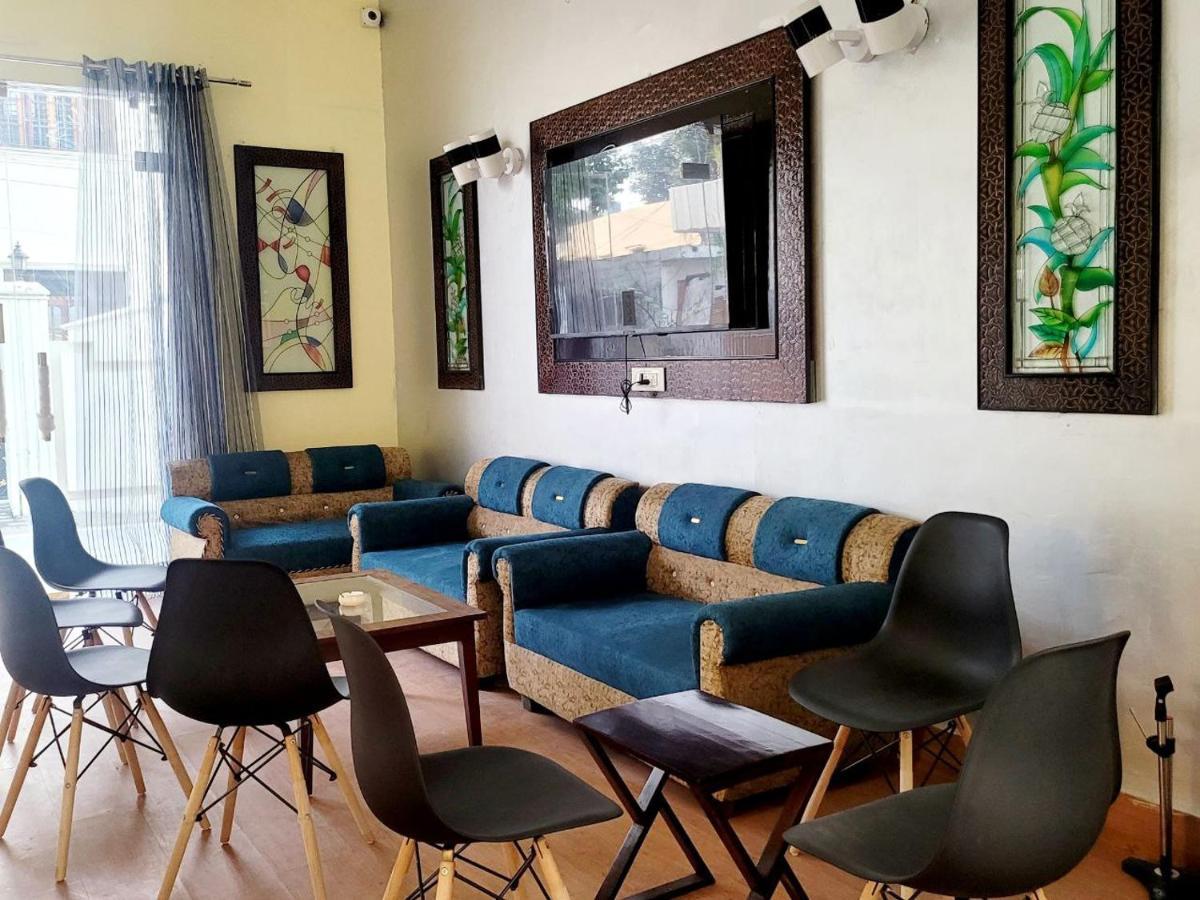 Solitude, The Boutique Hotel Haldwāni 외부 사진