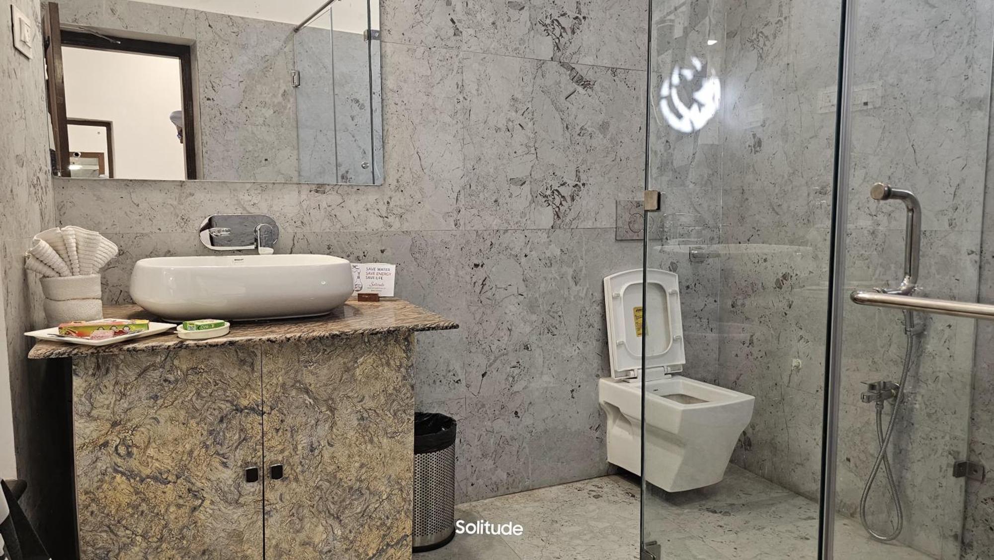 Solitude, The Boutique Hotel Haldwāni 외부 사진