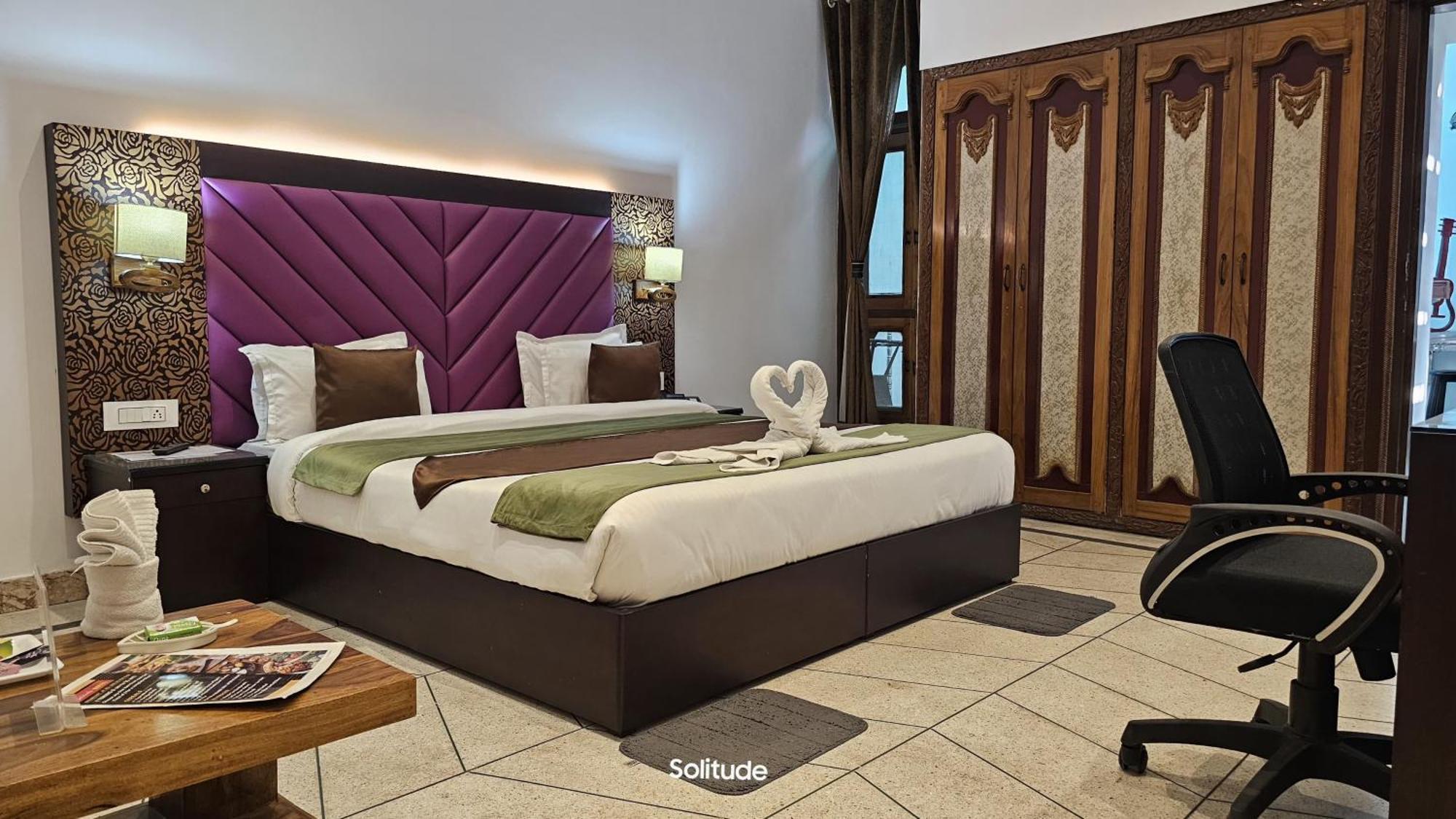 Solitude, The Boutique Hotel Haldwāni 외부 사진