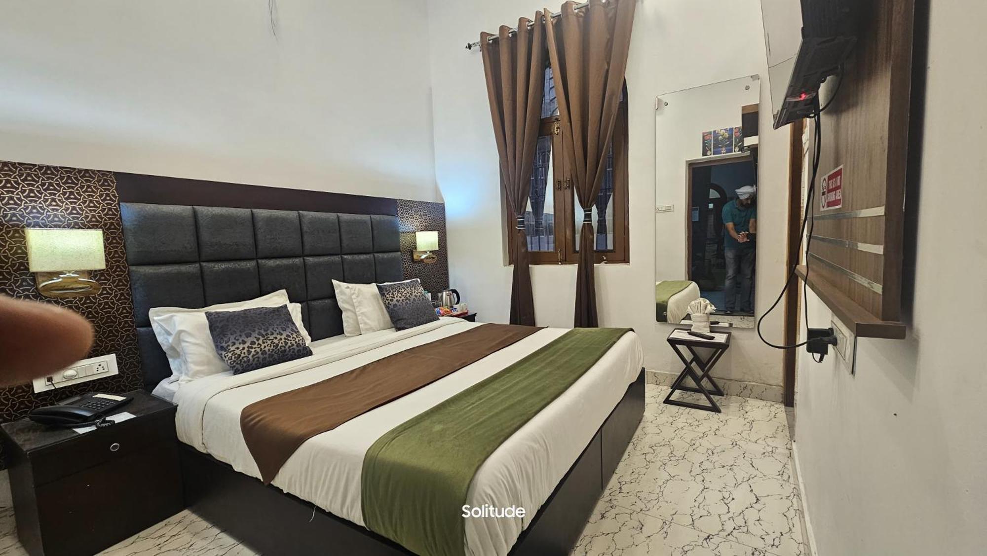 Solitude, The Boutique Hotel Haldwāni 외부 사진